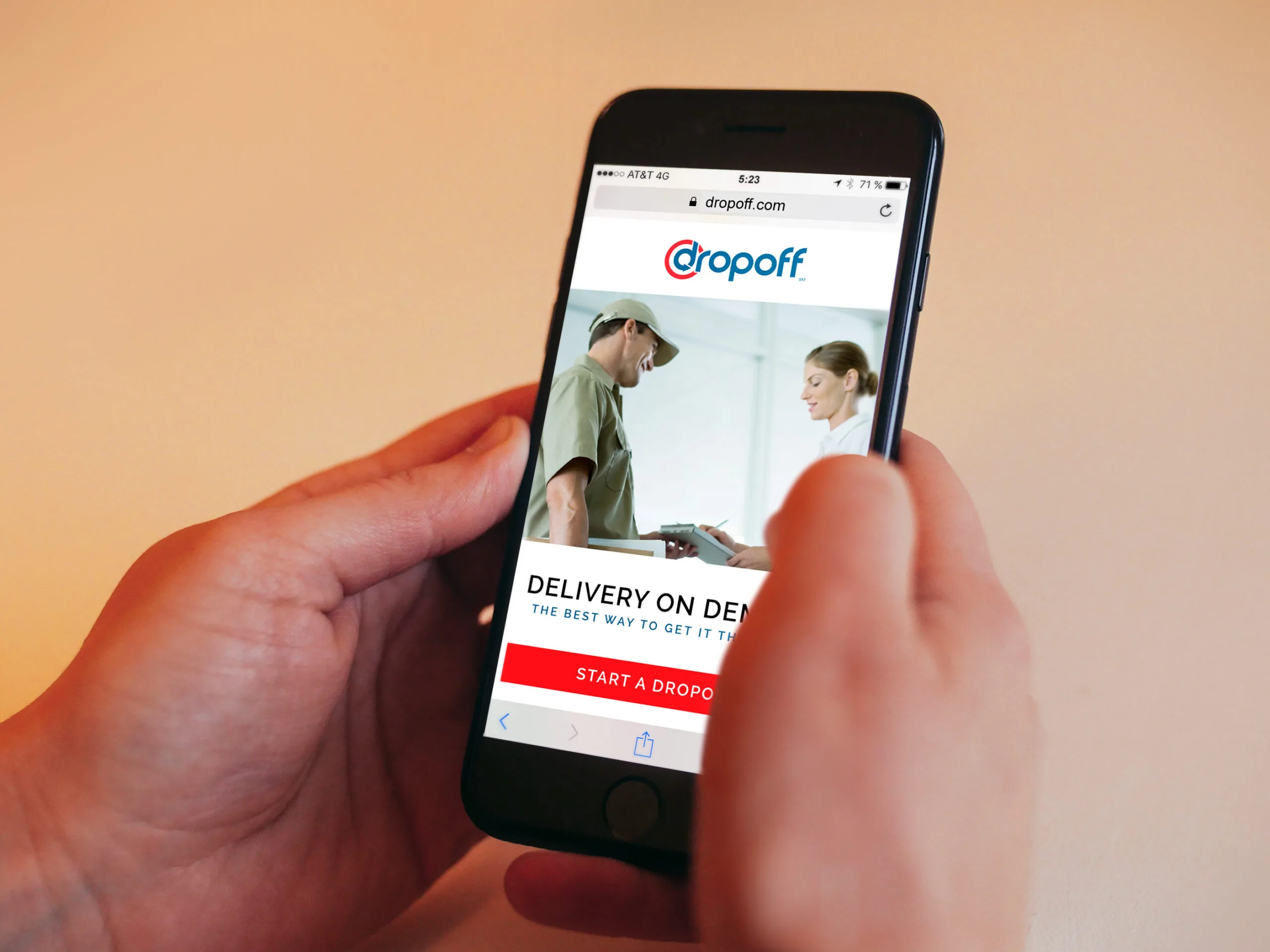 Dropoff mobile tracking experience